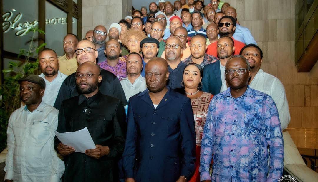 Dialogue national : les députés et sénateurs de l'UDPS/Tshisekedi et de la Mosaïque réaffirment leur soutien à Félix Tshisekedi
